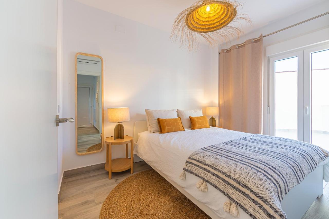 Ferienwohnung Jardin, Piscina Y Fibra Optica - Simplytarifa Exterior foto